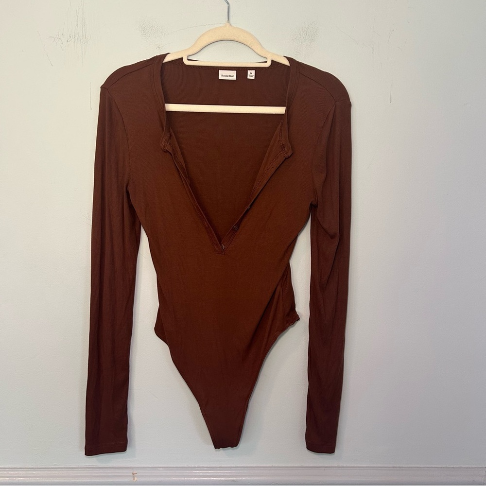 Sunday Best Brown Ribbed Button Front Plunge Long Sleeve Bodysuit Size Medium